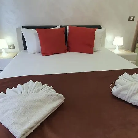 Promenada Mamaia Nord- Pool & Alezzi Apartment Navodari