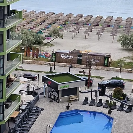 Promenada Mamaia Nord- Pool & Alezzi Apartment Navodari