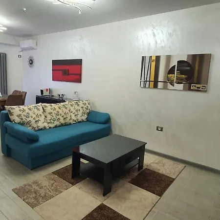 Apartment Promenada Mamaia Nord- Pool & Alezzi