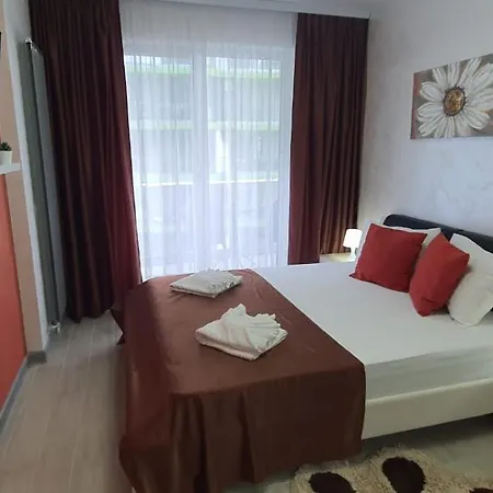 Promenada Mamaia Nord- Pool & Alezzi Apartament Năvodari
